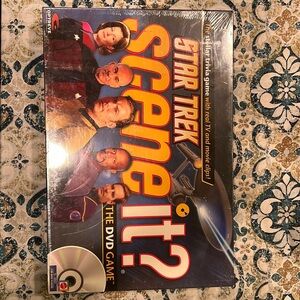 NWT Stark Trek SceneIt Game